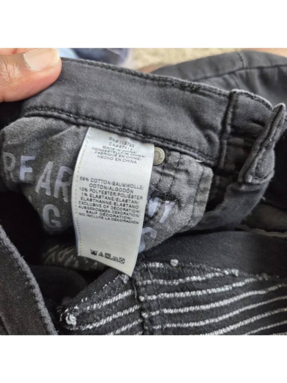 True Religion Jeans Mens 28x33 Geno Relaxed Slim Black Dark Wash Stretchy Denim